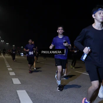 Runner Photo 7528802