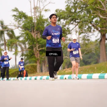 Runner Photo 7528809