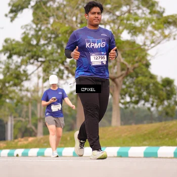 Runner Photo 7528811