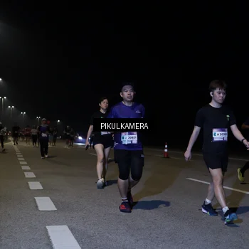 Runner Photo 7528835