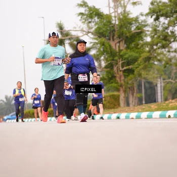 Runner Photo 7528850