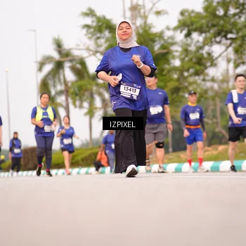 Runner Photo 7528874