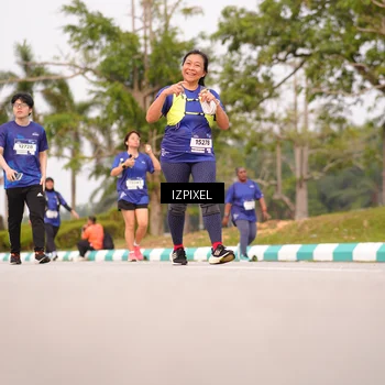 Runner Photo 7528891