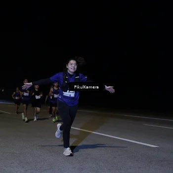 Runner Photo 7528898