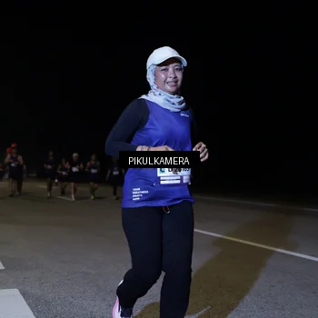 Runner Photo 7528915