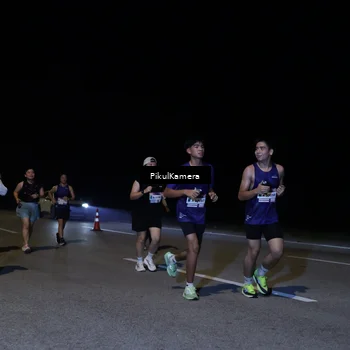Runner Photo 7528942