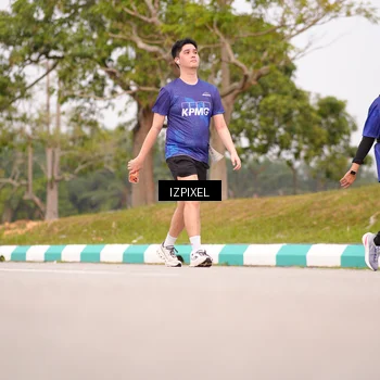 Runner Photo 7528993