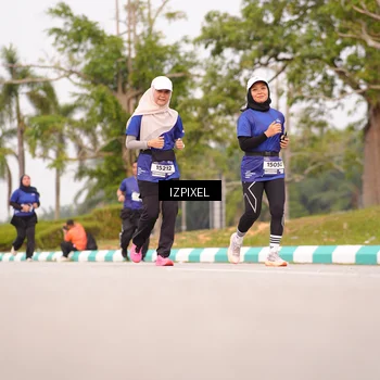 Runner Photo 7529024