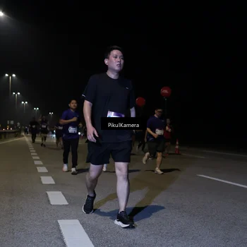 Runner Photo 7529061