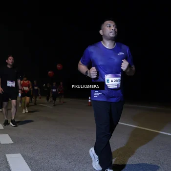Runner Photo 7529064