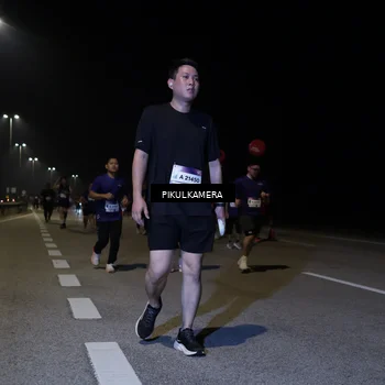 Runner Photo 7529065