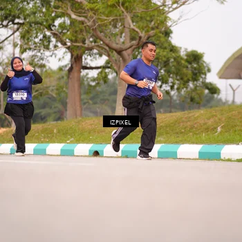 Runner Photo 7529071