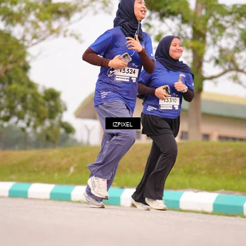 Runner Photo 7529092