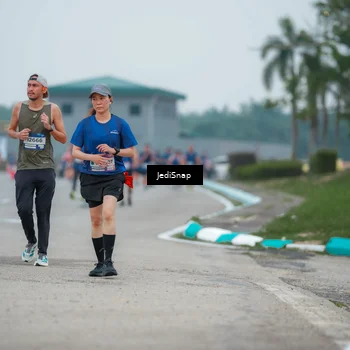 Runner Photo 7529096