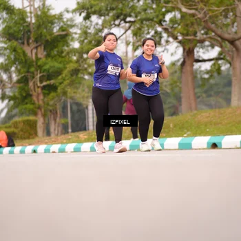 Runner Photo 7529100