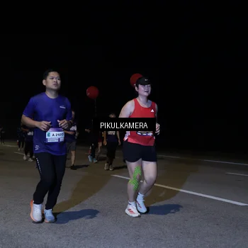 Runner Photo 7529104