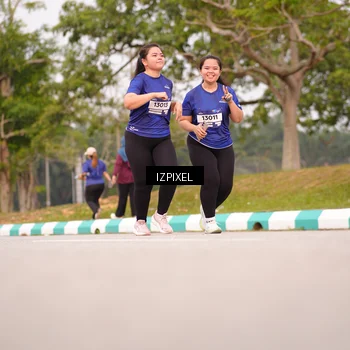 Runner Photo 7529112