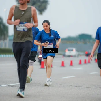 Runner Photo 7529148