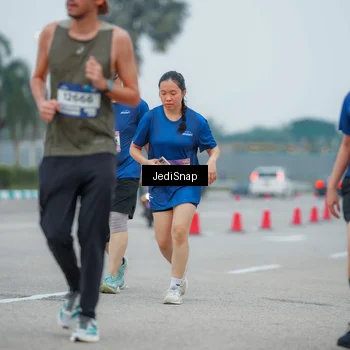 Runner Photo 7529155