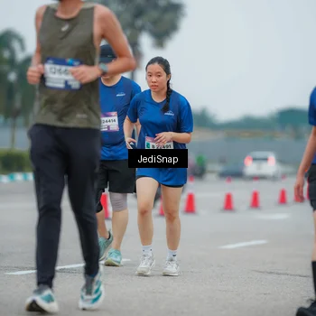 Runner Photo 7529163