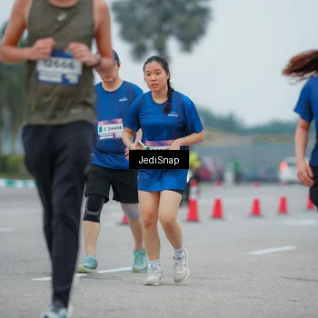 Runner Photo 7529170