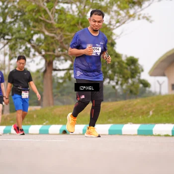 Runner Photo 7529210