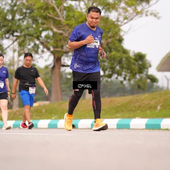 Runner Photo 7529211