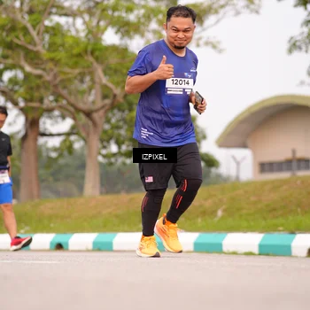 Runner Photo 7529212