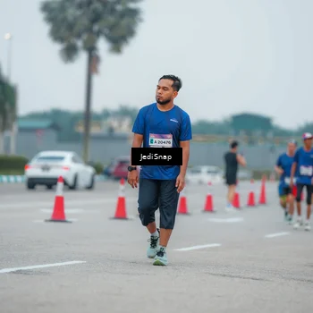 Runner Photo 7529242