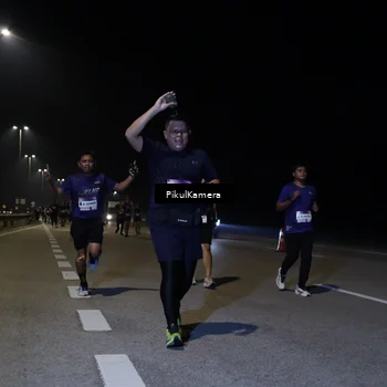 Runner Photo 7529244