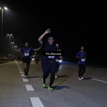 Runner Photo 7529245