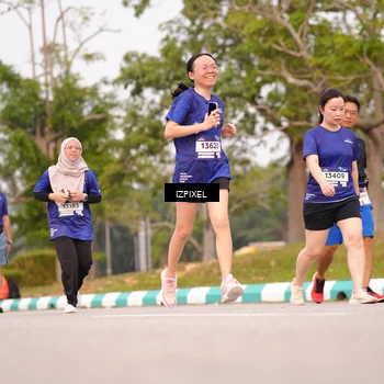 Runner Photo 7529247