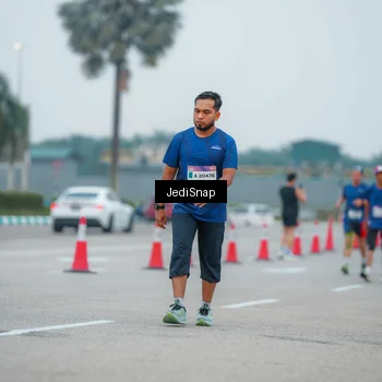 Runner Photo 7529259