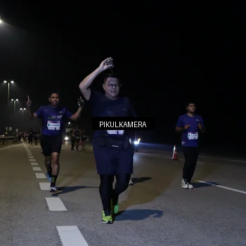 Runner Photo 7529261