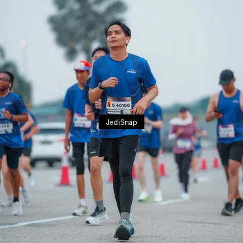 Runner Photo 7529277