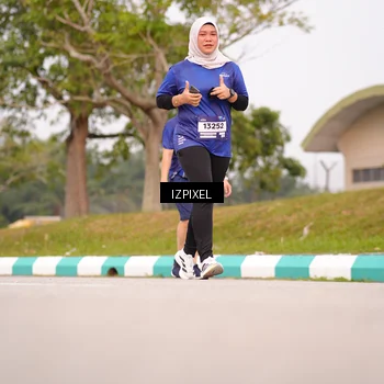 Runner Photo 7529318