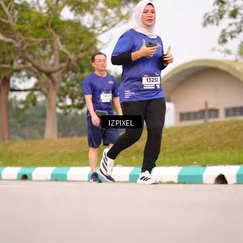Runner Photo 7529320