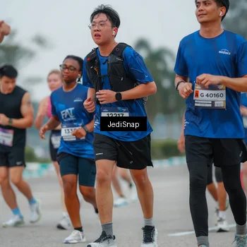 Runner Photo 7529328