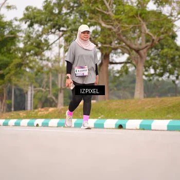 Runner Photo 7529360