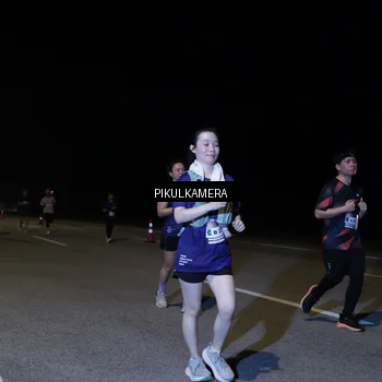 Runner Photo 7529362