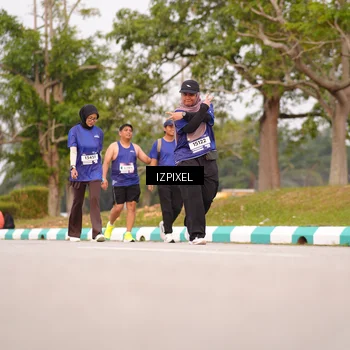 Runner Photo 7529374
