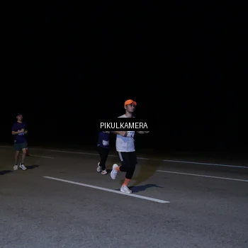 Runner Photo 7529392