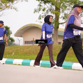 Runner Photo 7529400