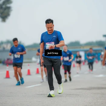 Runner Photo 7529406