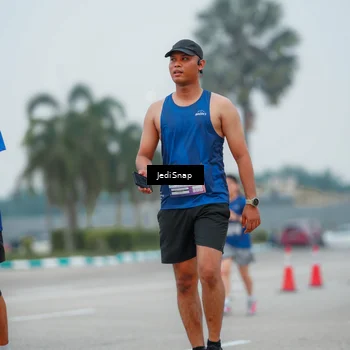Runner Photo 7529426