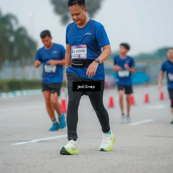 Runner Photo 7529430