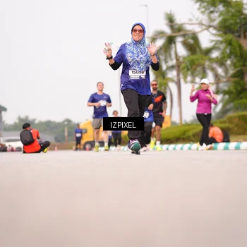 Runner Photo 7529439