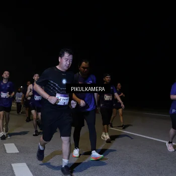 Runner Photo 7529470