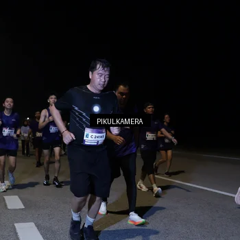 Runner Photo 7529471