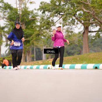 Runner Photo 7529473